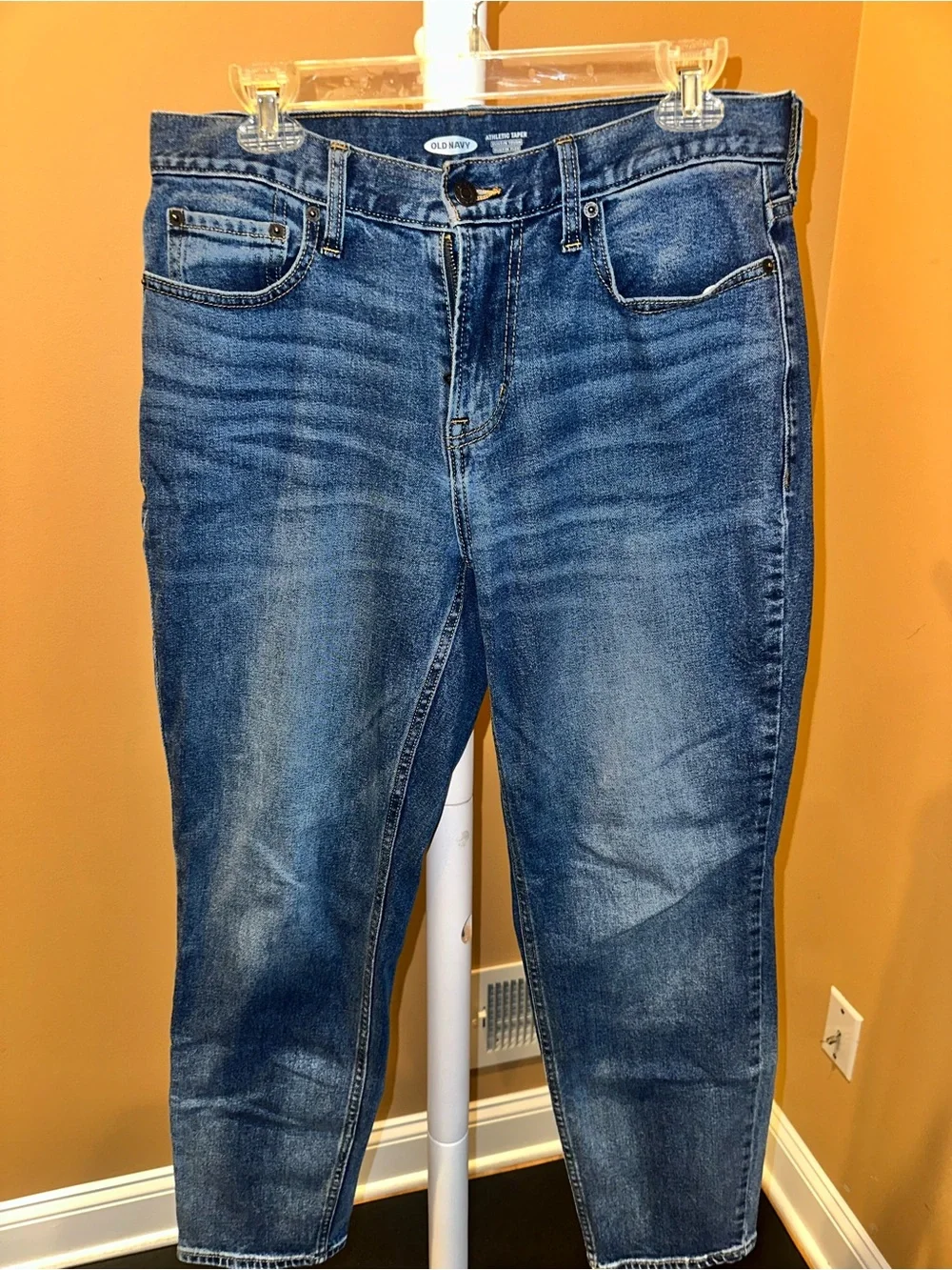 Old Navy Men’s Dark Blue Slim Straight Jeans